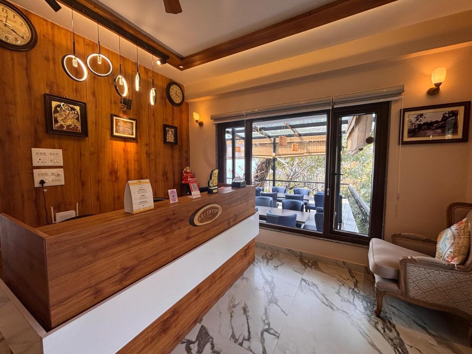 Blue Orchid Premium Hotel Kalimpong Exterior photo