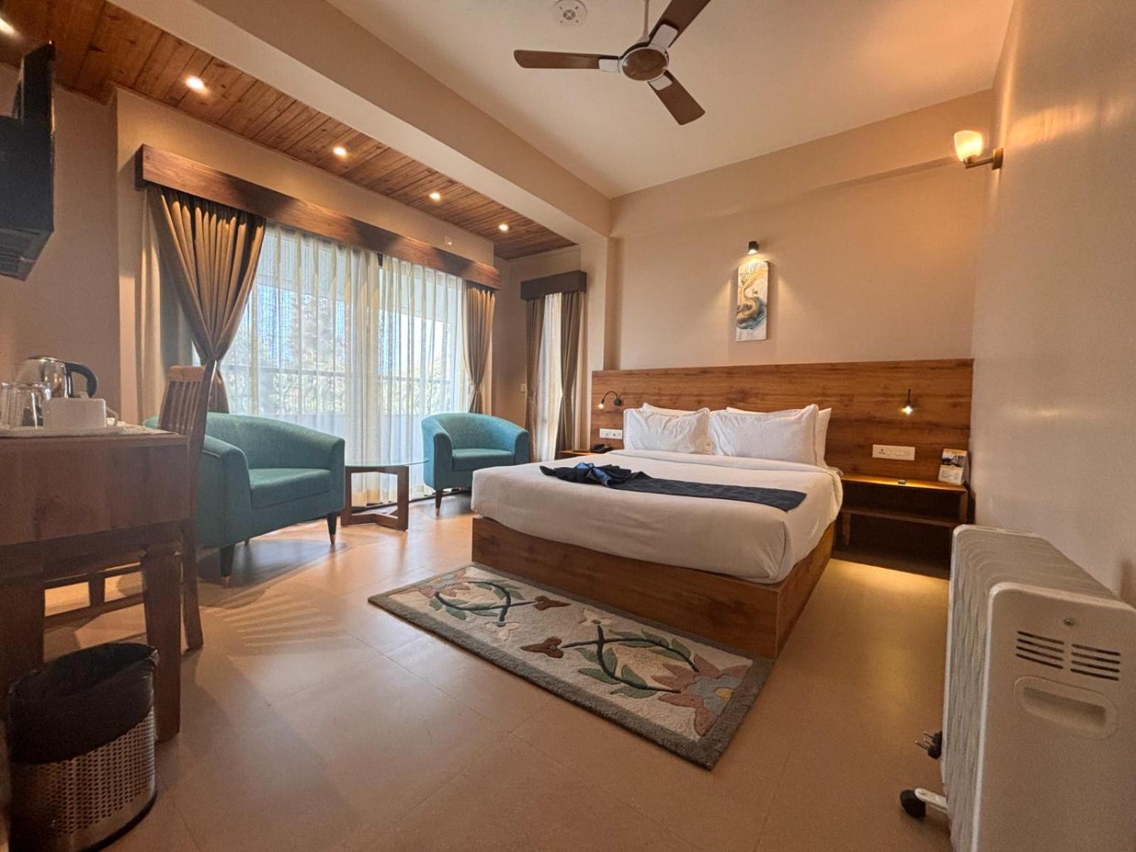 Blue Orchid Premium Hotel Kalimpong Exterior photo