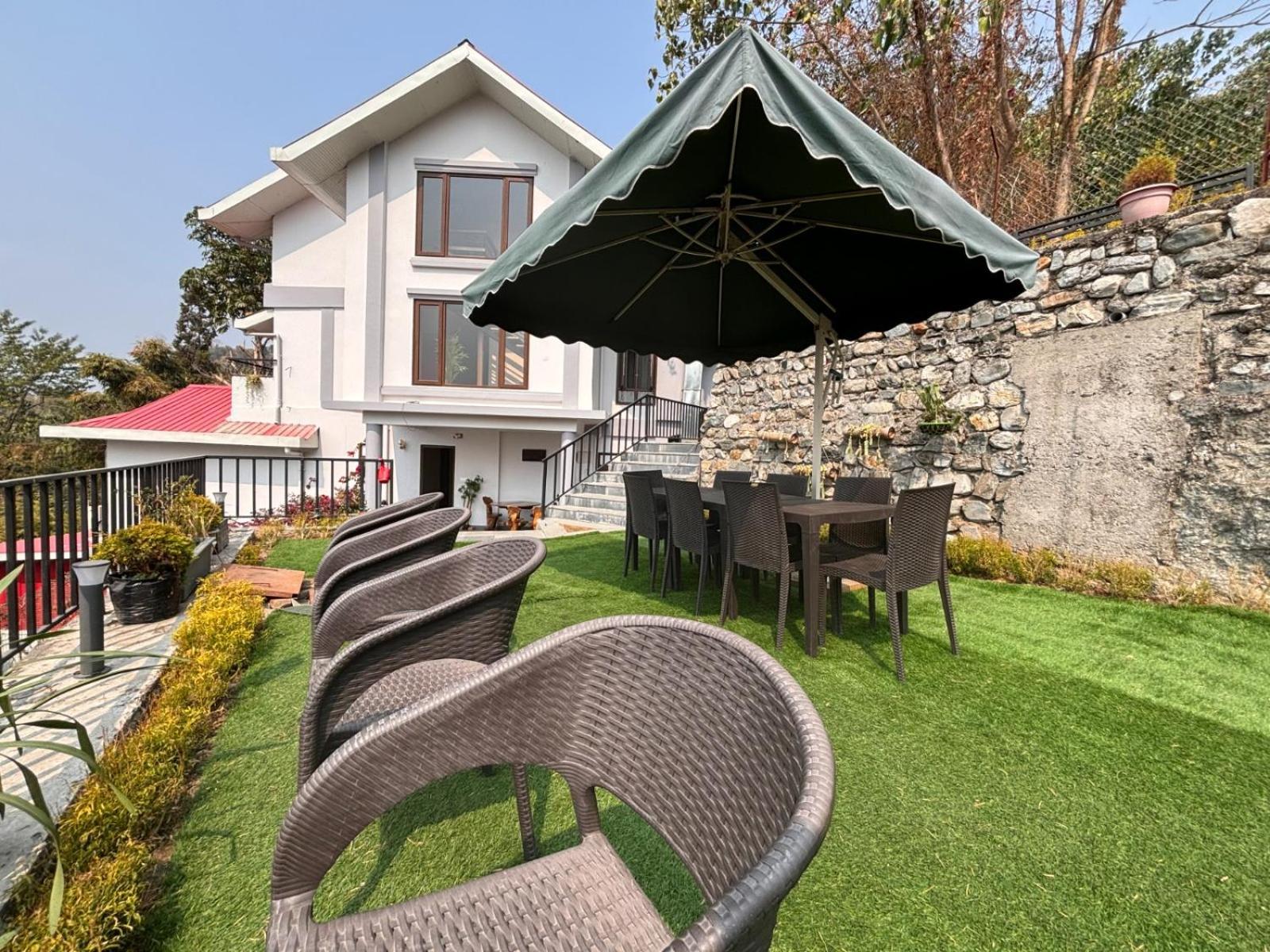 Blue Orchid Premium Hotel Kalimpong Exterior photo